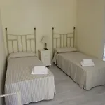 Home4holidays