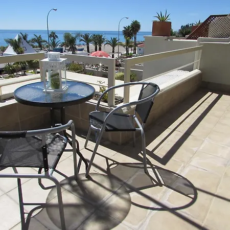 Home4holidays Apartment