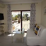 Home4holidays *